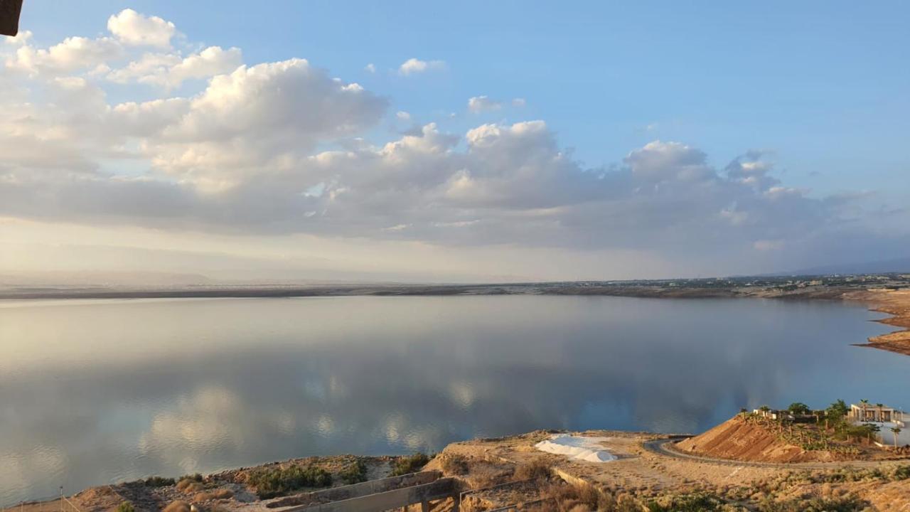 Comfy Stays Sea View Apartments At Deadsea Samarah Resort Sweimeh Exteriör bild