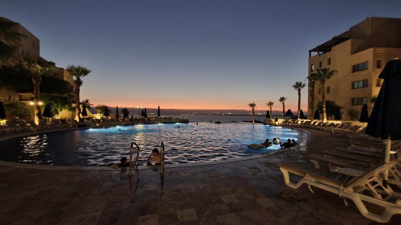 Comfy Stays Sea View Apartments At Deadsea Samarah Resort Sweimeh Exteriör bild