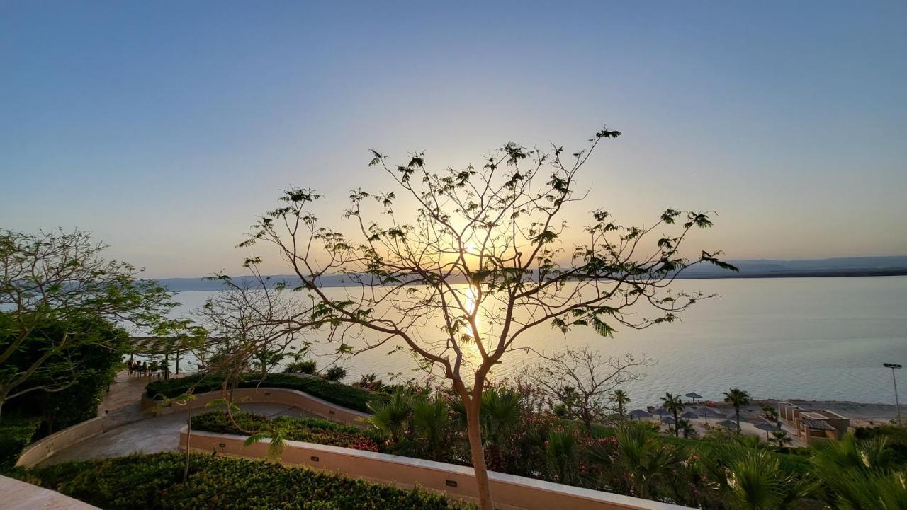 Comfy Stays Sea View Apartments At Deadsea Samarah Resort Sweimeh Exteriör bild