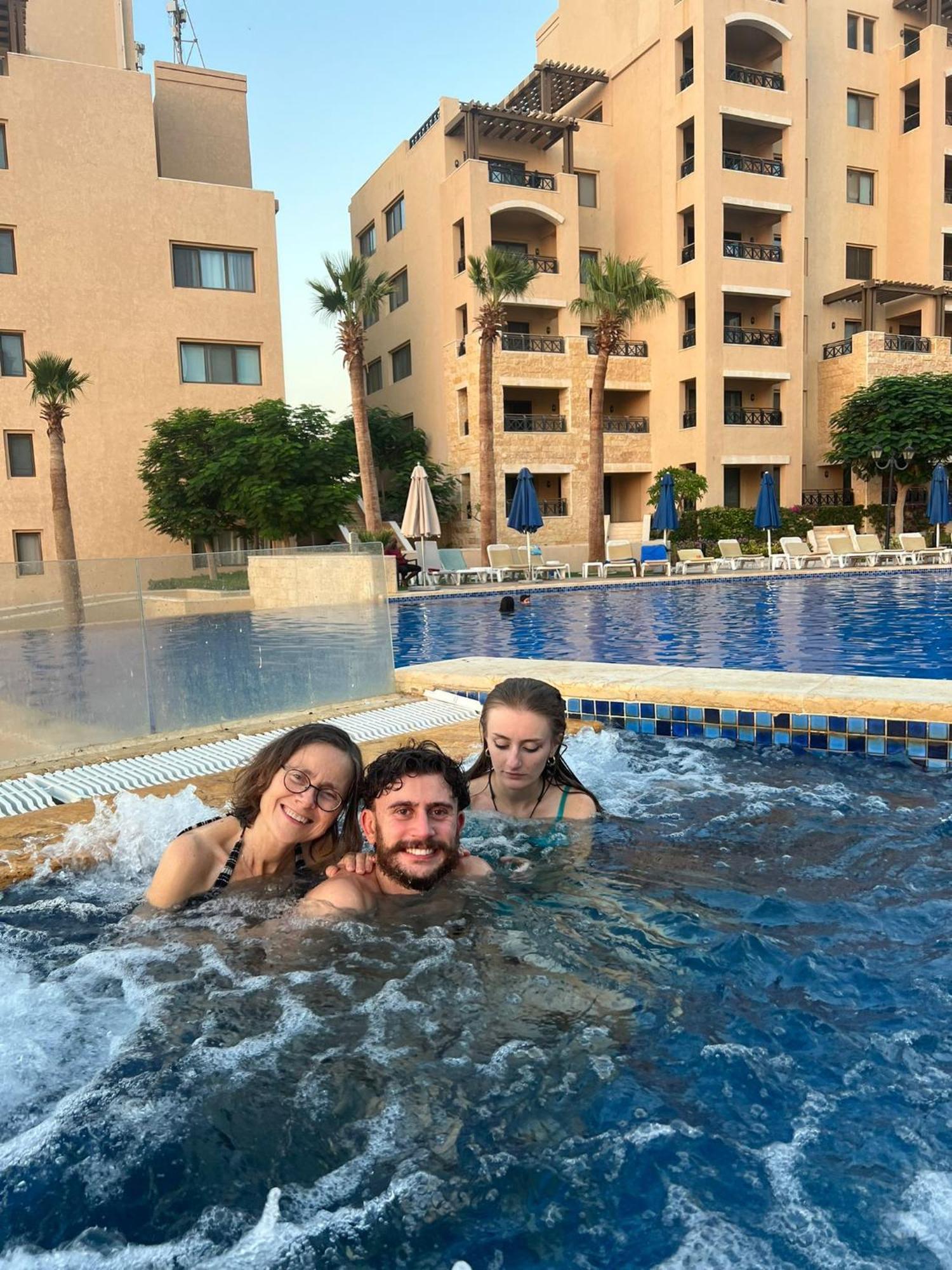 Comfy Stays Sea View Apartments At Deadsea Samarah Resort Sweimeh Exteriör bild
